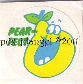 Trend Matte Sniff Sticker-Pear (No Trend)