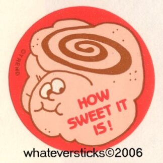 Trend Glossy Sniff Sticker: Cinnamon Roll